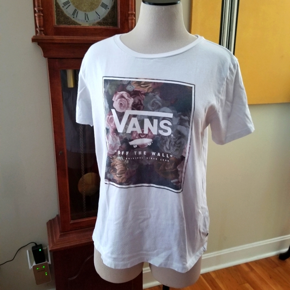 Van's Tee